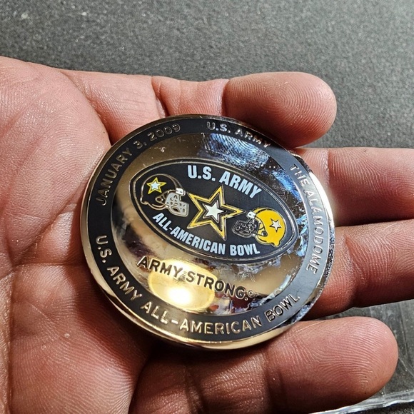 January 3, 2003 U.S. Army All American Bowl Commemorative Challenge Coin Token - Picture 4 of 7